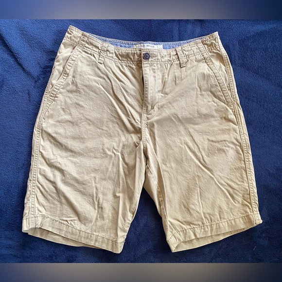 Lucky Brand EUC khaki shorts Men’s size 32 - Picture 1 of 5
